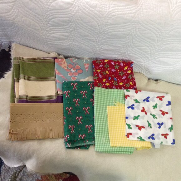 Lot of Misc Crafting Fabric; some vintage.  All different sizes and textures. - Picture 3 of 6
